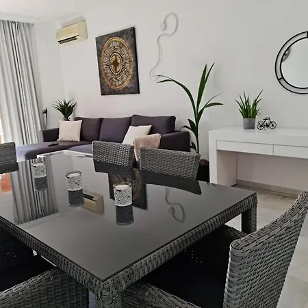 Oasis Golf Apartment